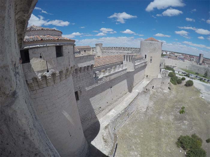  Castillo de Cuéllar 